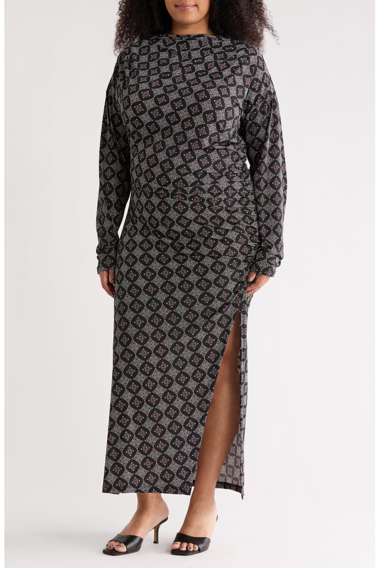 Long Sleeve Geo Ruched Midi Dress, Main, color, BLACK