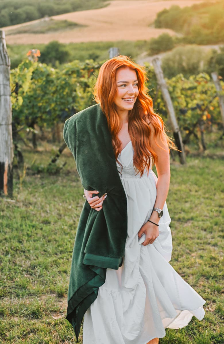 Little Giraffe Luxe Throw Blanket, Alternate, color, 