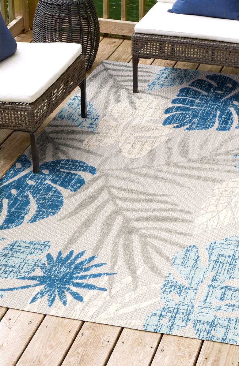 JONATHAN Y Monstera Tropical Leaf High-Low Indoor/Outdoor Area Rug, Alternate, color, Light Gray/Navy