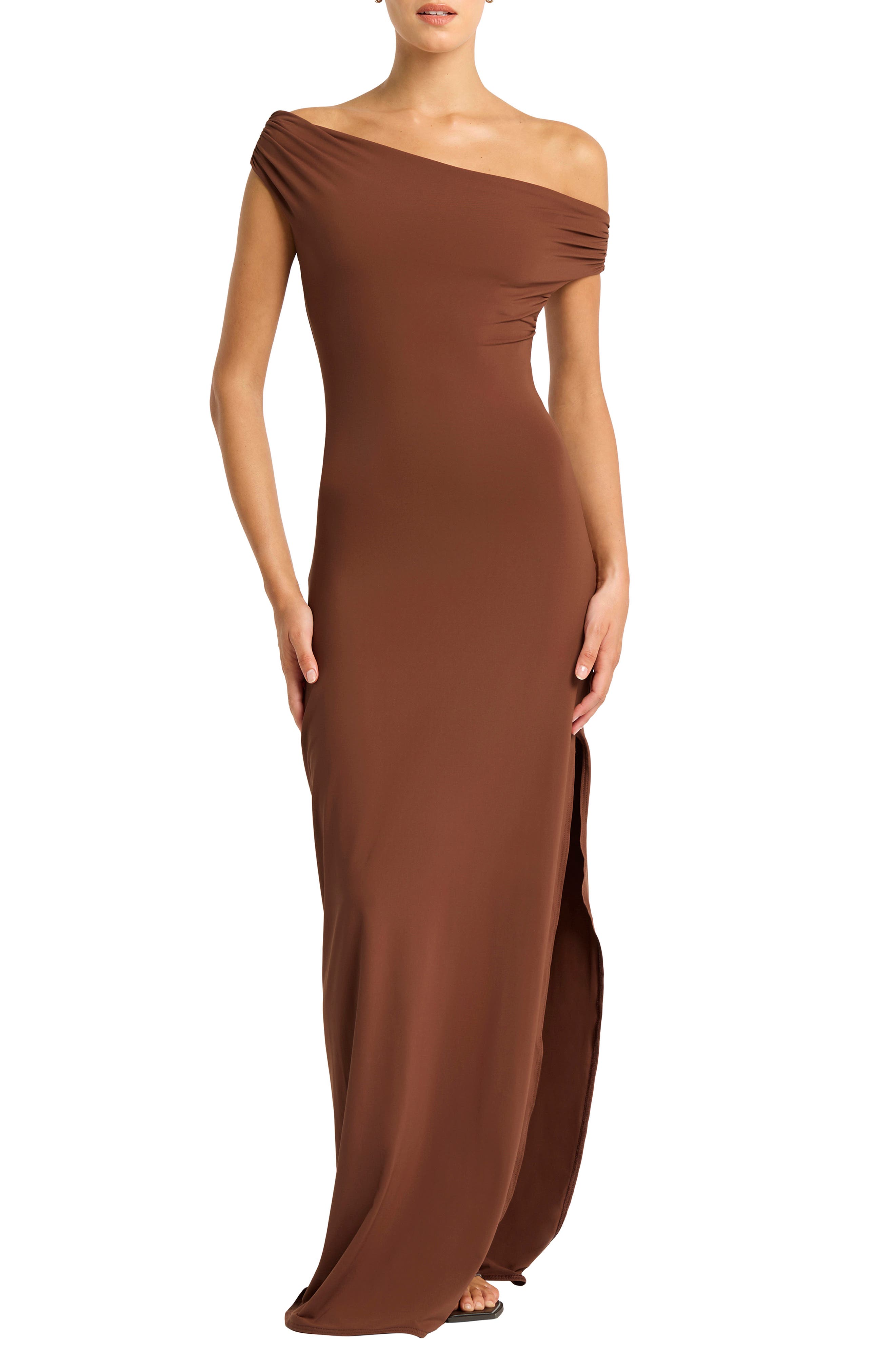 bond-eye Nixi Maxi Dress