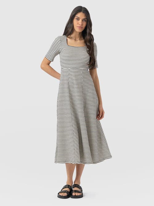Saint + Sofia Darcey Short Sleeve Flared Dress In Gray