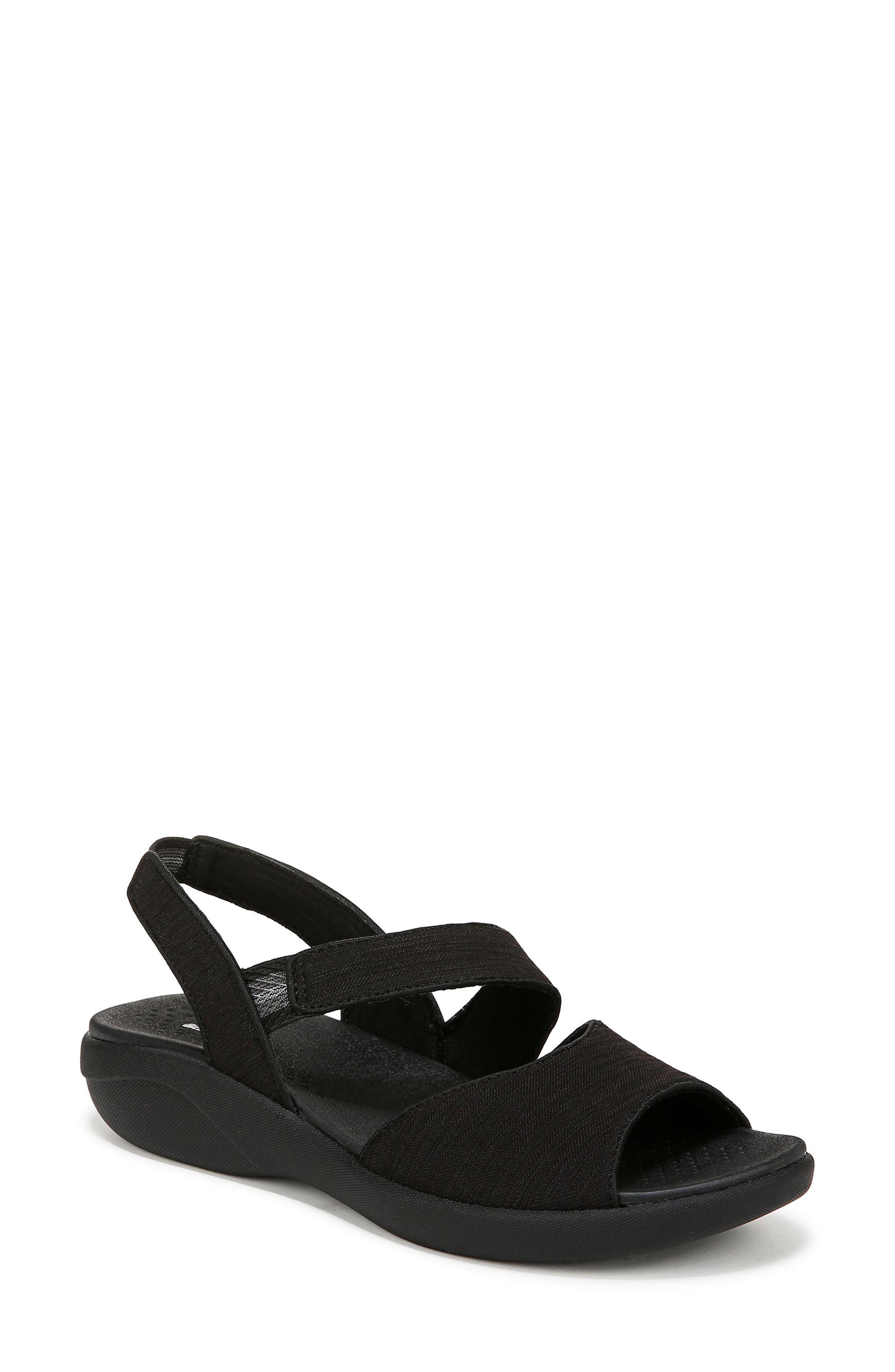 BZEES LIFESTRIDE CHEERFUL QUARTER STRAP SLIP-ON SANDAL
