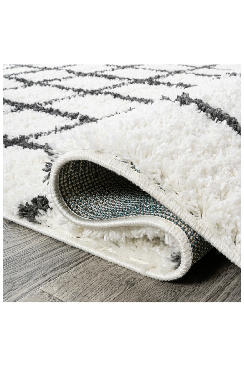 Arenal Geometric Grid Shag Area Rug, Alternate, color, White/Gray