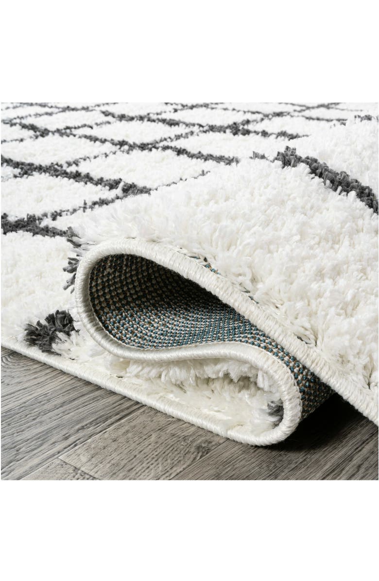 JONATHAN Y Arenal Geometric Grid Shag Area Rug, Alternate, color, White/Gray