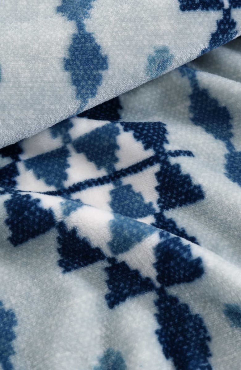 Wrangler Westin Throw Blanket, Alternate, color, Beige/ Blue