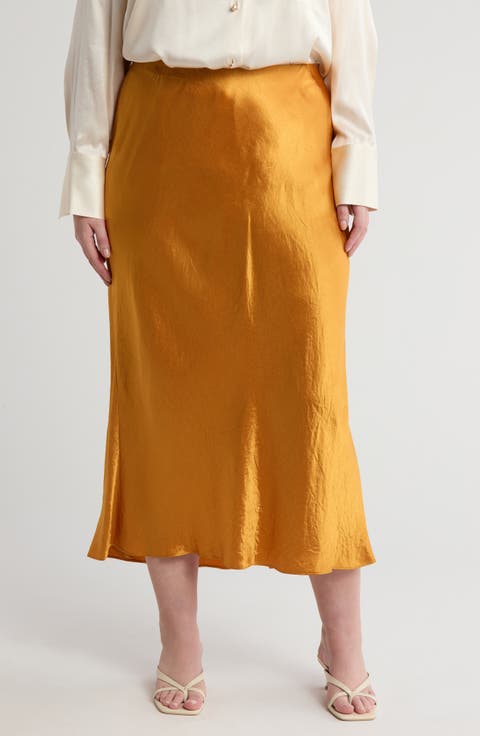 Side Slit Satin Skirt (Plus)