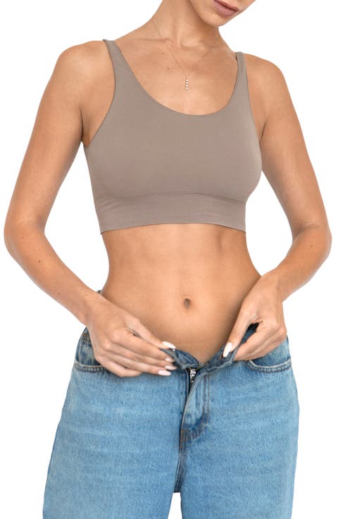 Seamless Body Smooth Scoop Neck Top