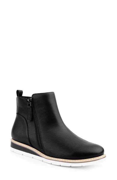 Women s Me Too Booties Ankle Boots Nordstrom Rack