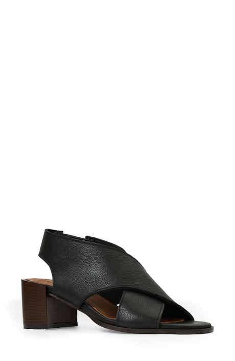 Dovera Weatherproof Sandal