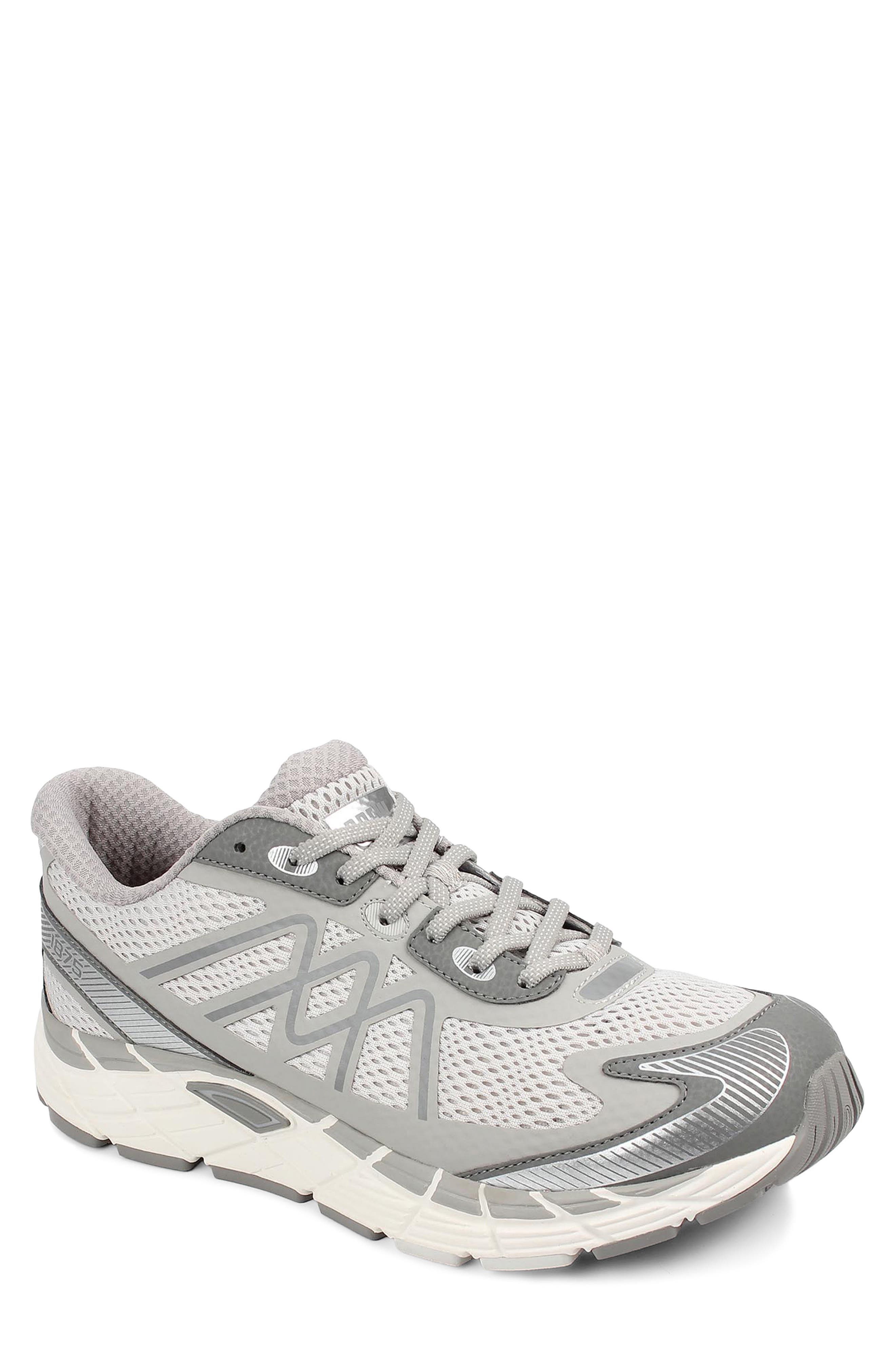 Nash Walking Shoe, Main, color, GREY MESH COMBO