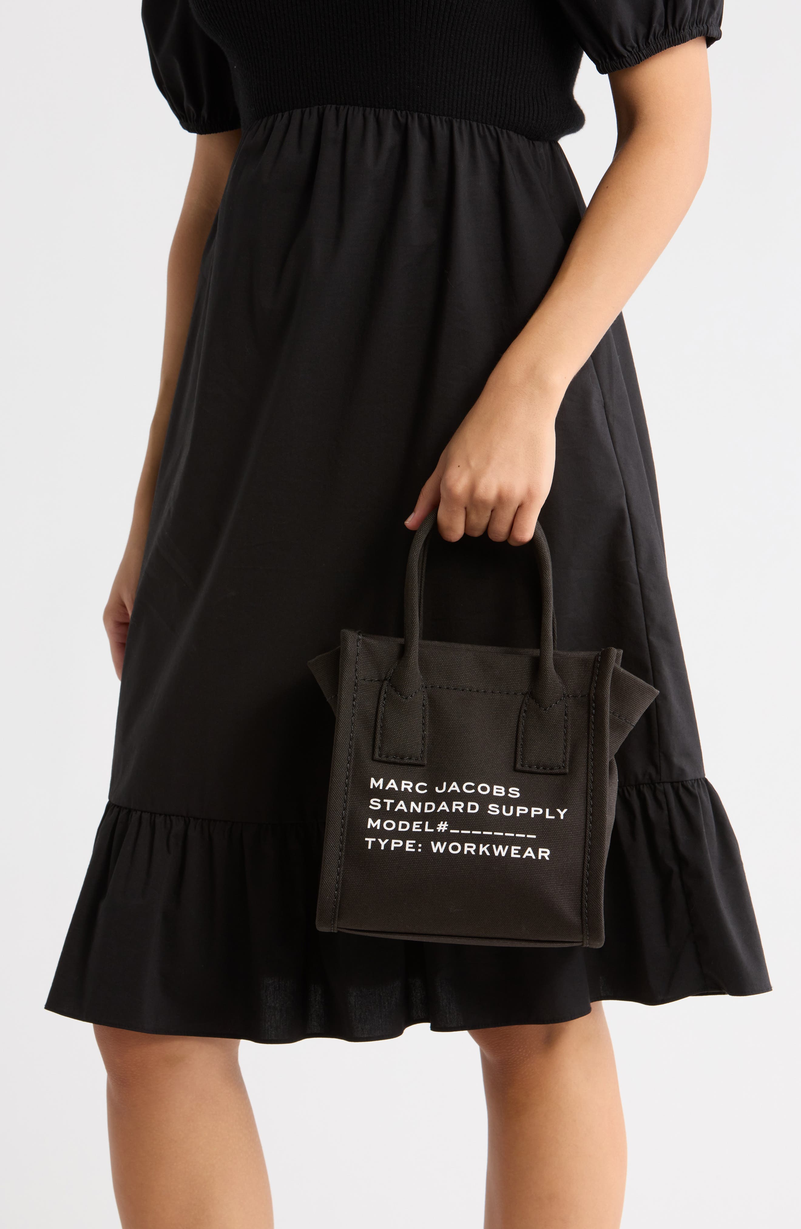 Marc Jacobs Small Canvas Standard Supply Tote, Alternate, color, Black