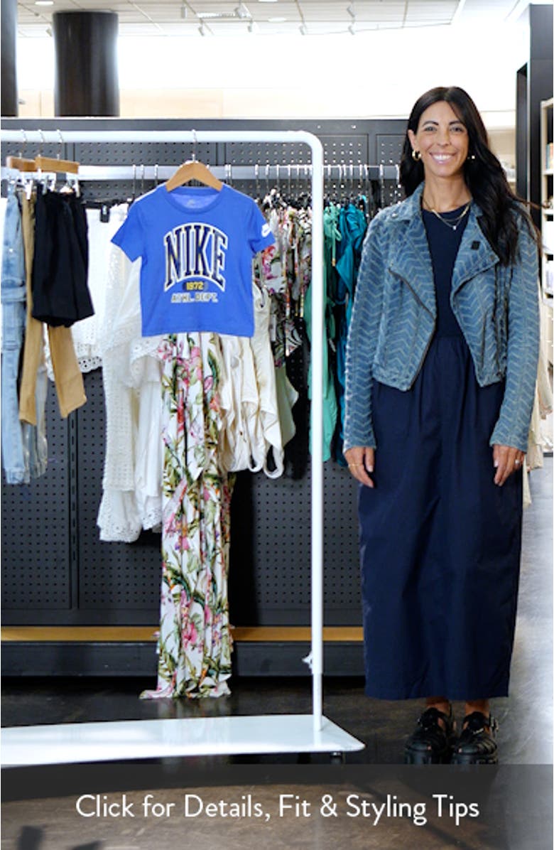 Kids' Giant Varsity Logo Graphic T-Shirt, sales video thumbnail