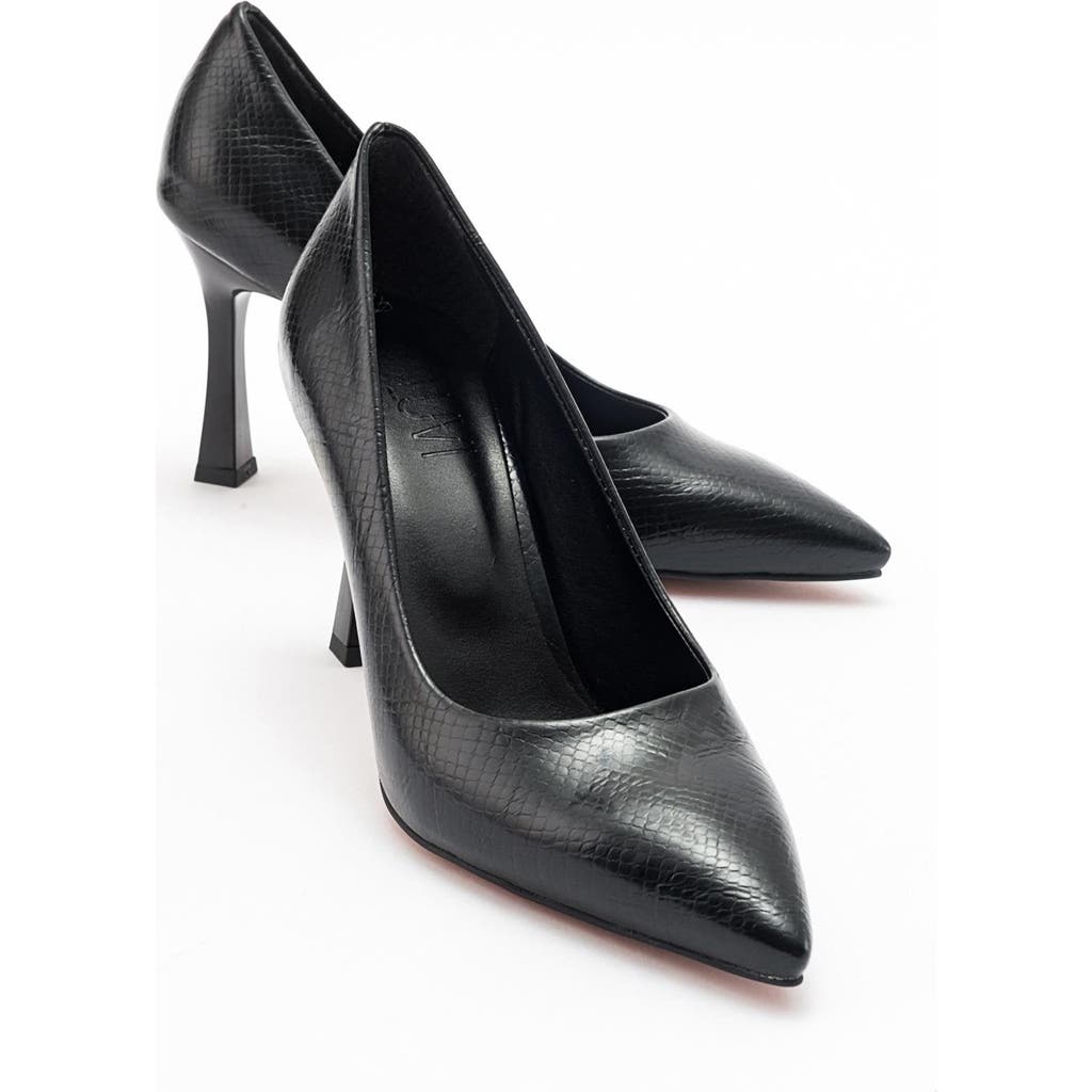 Prologue Shoes Forest Pointed Toe Pump