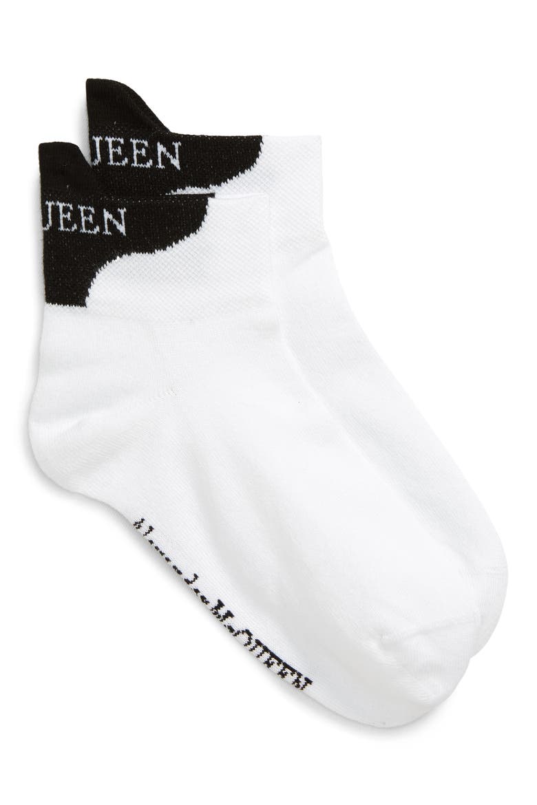 Alexander McQueen Logo Heel Tab Ankle Socks, Main, color, WHITE/ BLACK