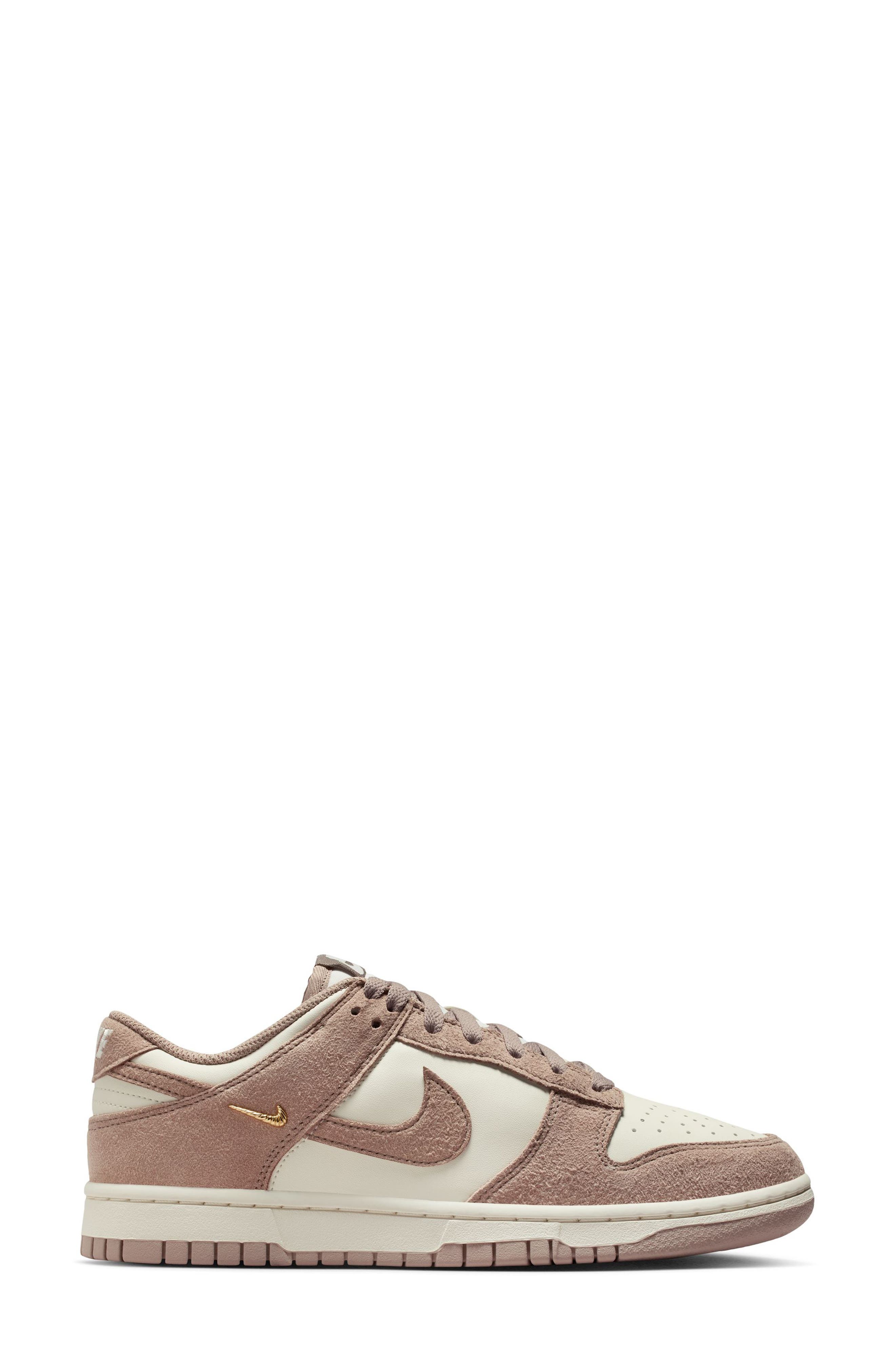 Nike Dunk Low Basketball Sneaker, Alternate, color, 105 Sail/Malt