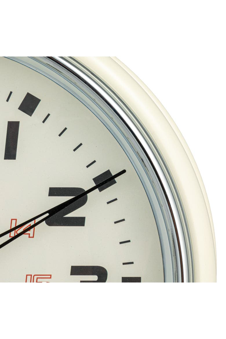 Chic Round Wall Clock, Cream, Alternate, color, Cream