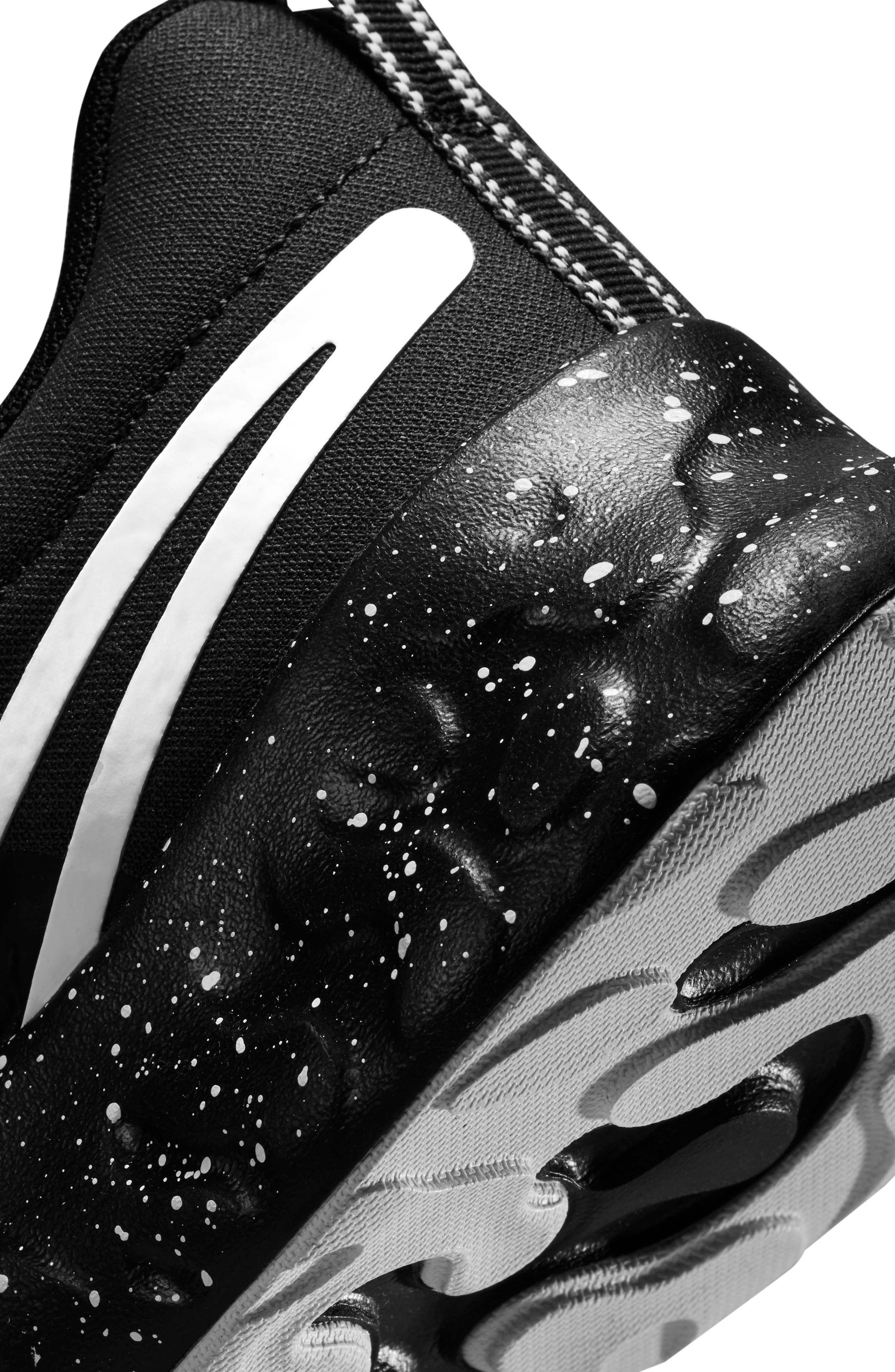 Nike Renew Retaliation 3 Sneaker, Alternate, color, 