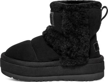 UGG® Classic Chillapeak Genuine Shearling Trimmed Boot UGG® Classic Chillapeak Genuine Shearling Trimmed Boot