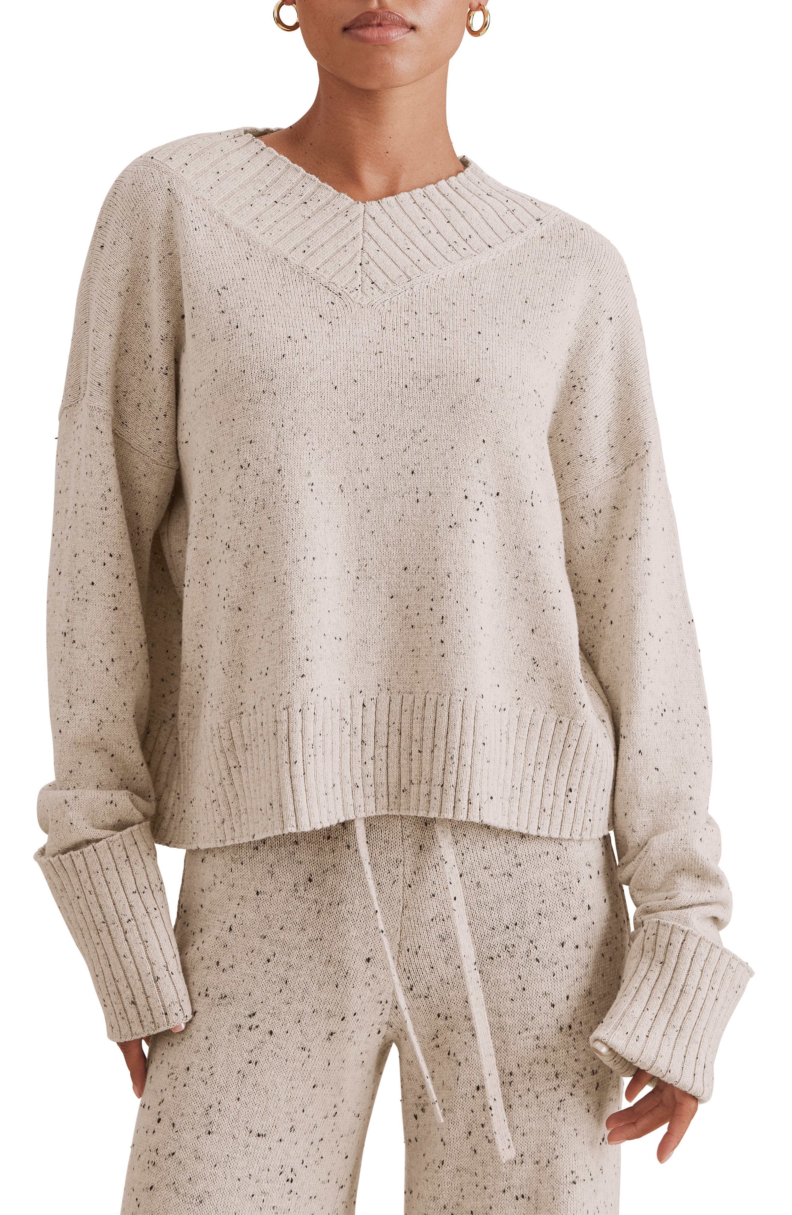 selected PALE OAK BEIGE HEATHER