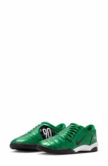 Total 90 Soccer Sneaker