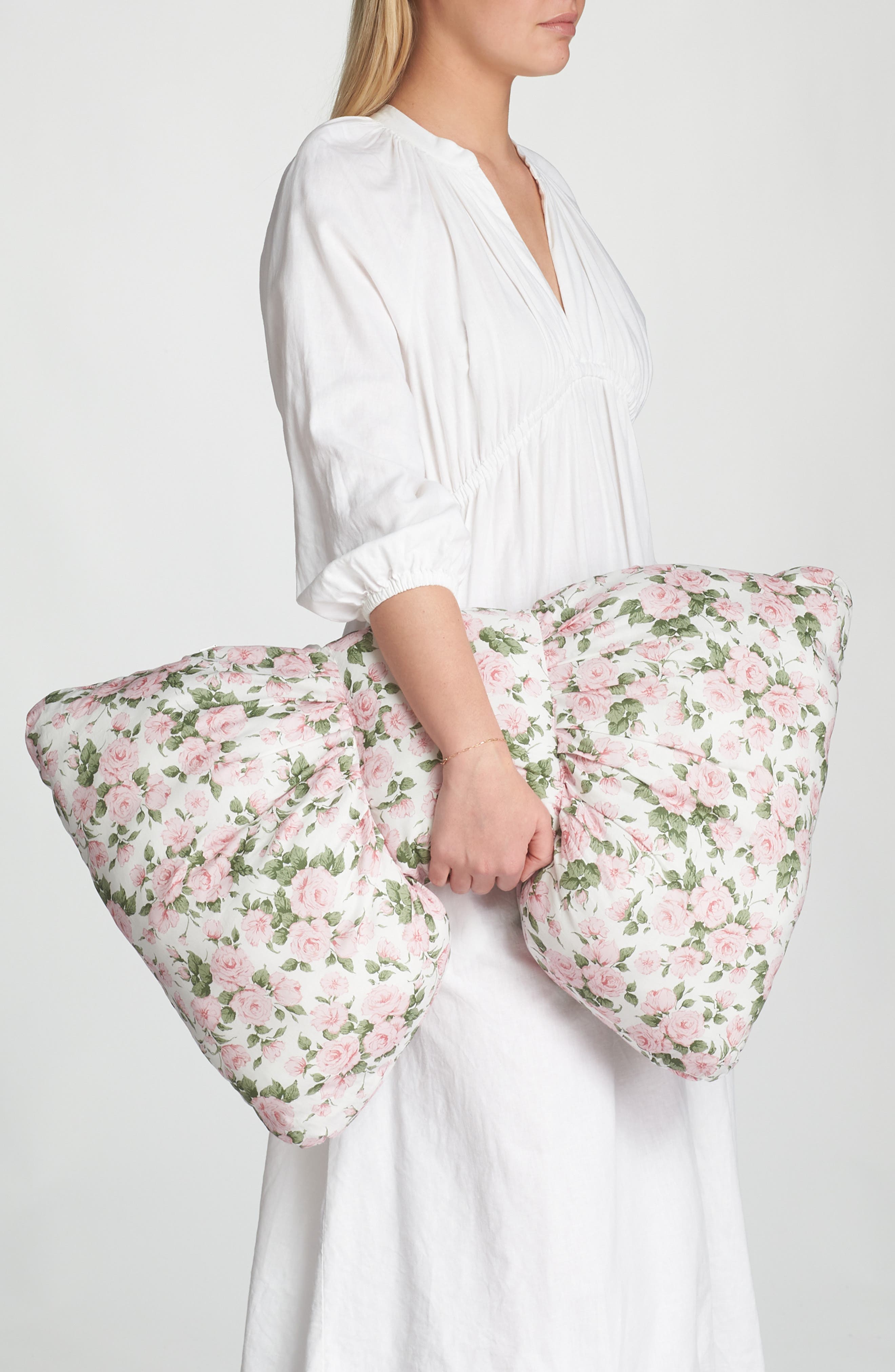 Dauphinette x Liberty London Carline Rose Puffy Bow Clutch, Alternate, color, 