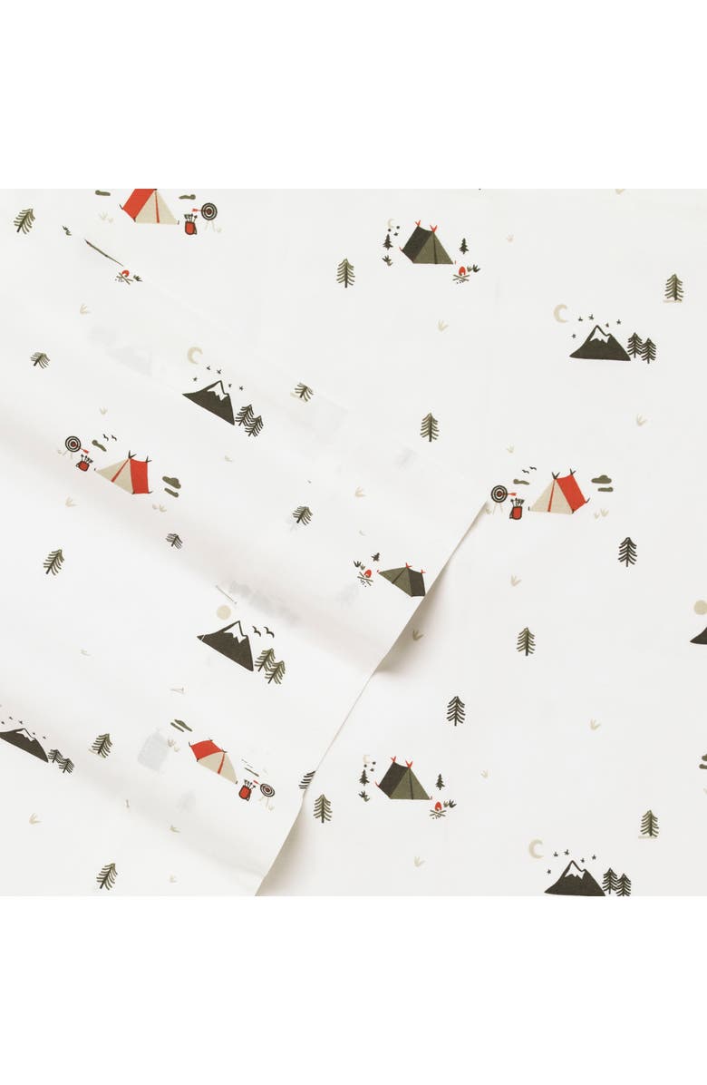 Eddie Bauer Cascade Camping 200 Thread Count 100% Cotton Percale Sheet Set, Alternate, color, Dark Green/ Off White