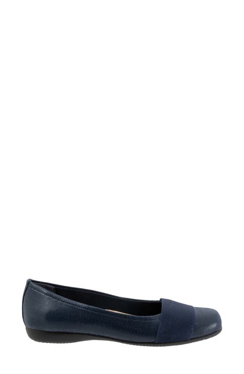 Softwalk ® Samantha Flat In Blue