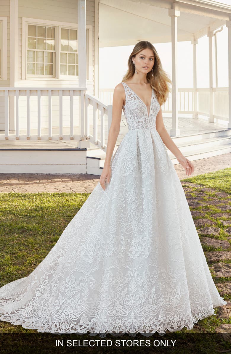 Rosa Clará Claudia Lace Ballgown Wedding Dress, Main, color,