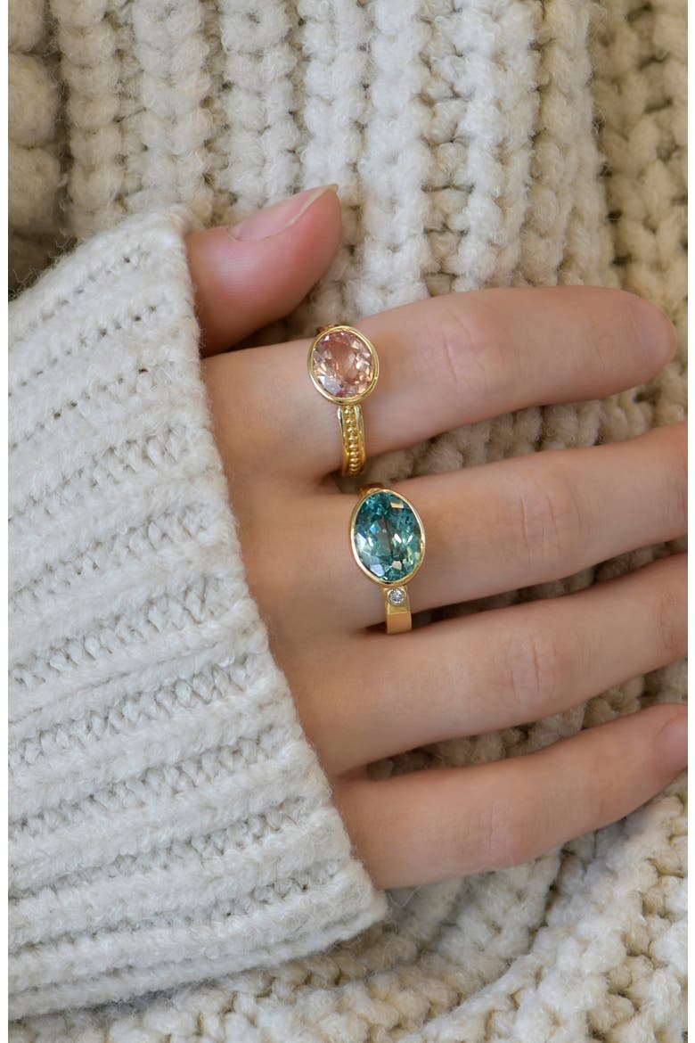 Classique Oval Ring, Alternate, color, GREEN