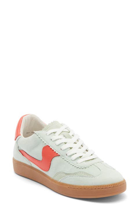 Notice Sneaker (Women)