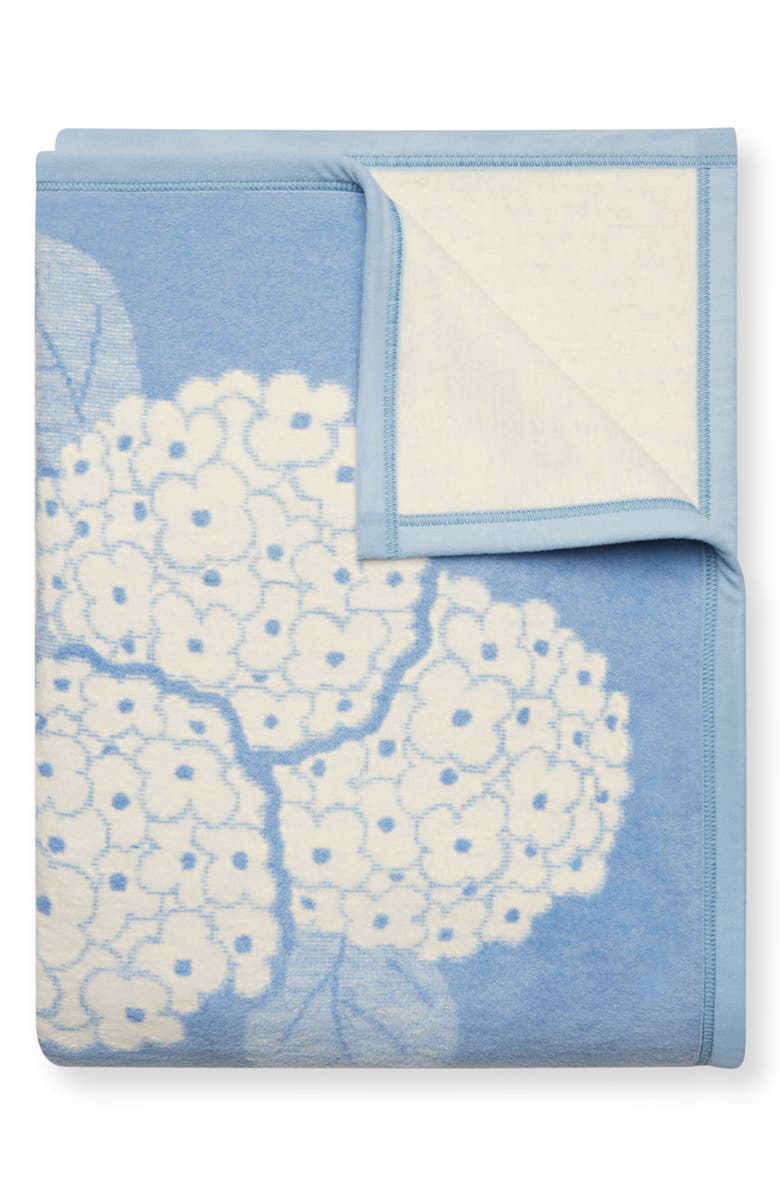 ChappyWrap Hydrangeas Bluebell Throw Blanket, Main, color, Blue