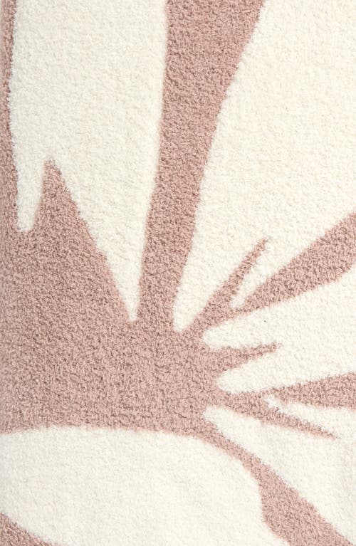 BAREFOOT DREAMS BAREFOOT DREAMS COZYCHIC® DAISY PETAL THROW BLANKET