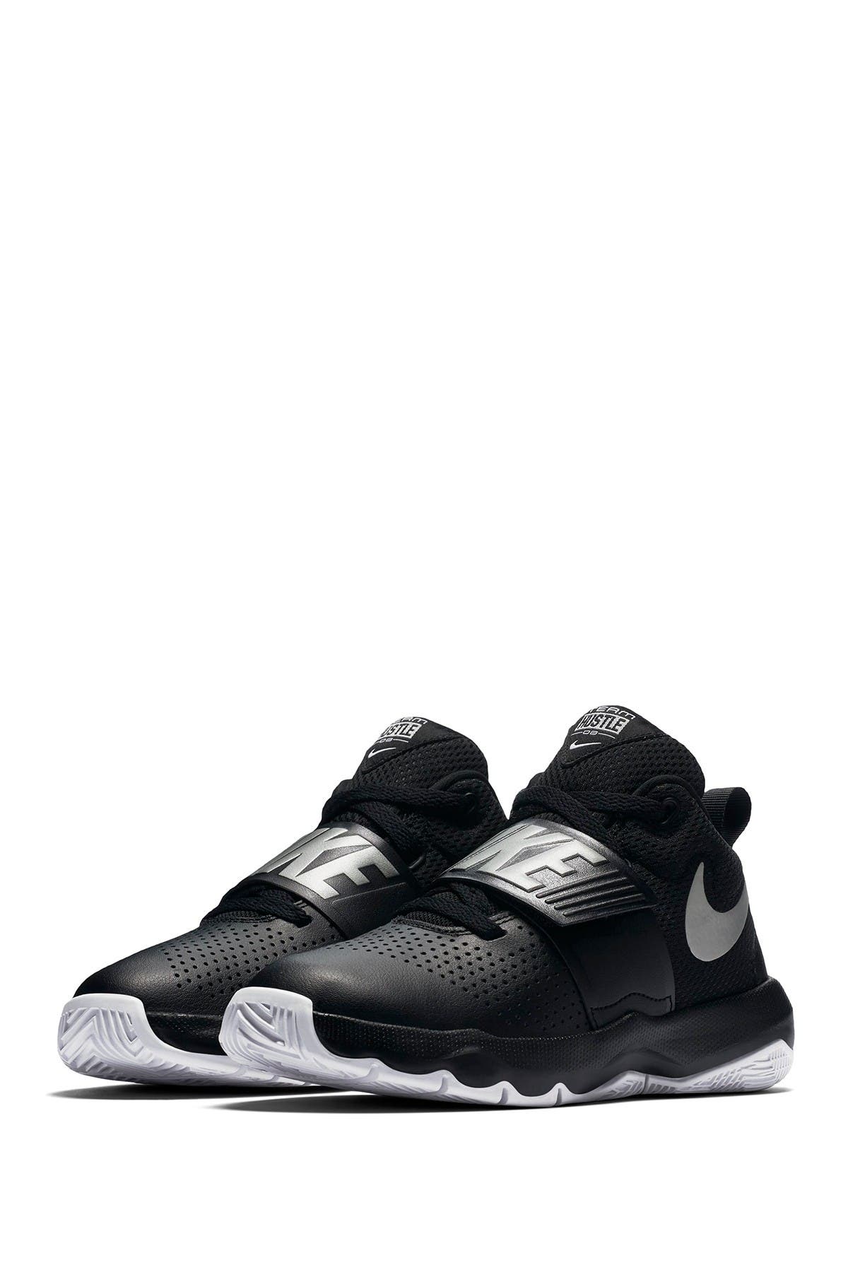 Nike Team Hustle D8 Sneaker, Main, color, 