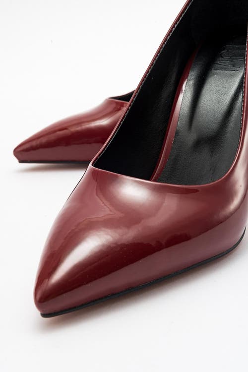 Prologue Shoes Forest Pointed Toe Pump