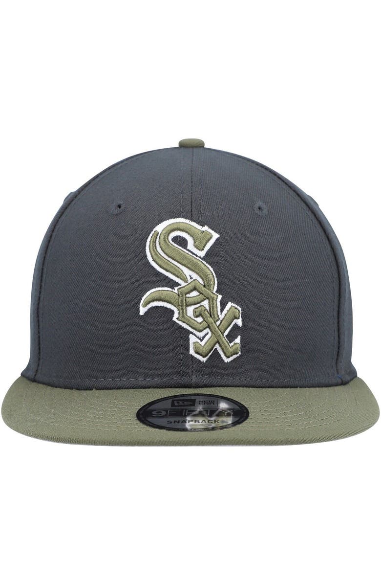 New Era Men's New Era Charcoal/Green Chicago White Sox Color Pack Two-Tone 9FIFTY Snapback Hat, Alternate, color, 