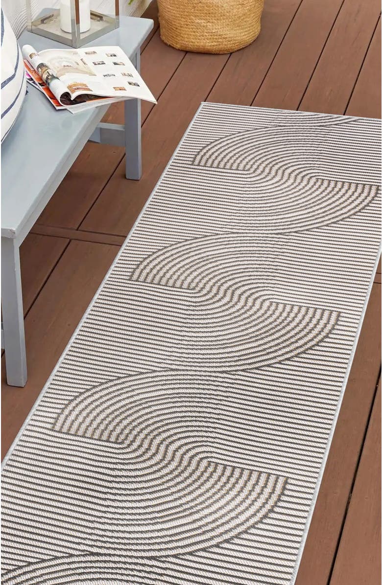 JONATHAN Y Arielle Mid-Century Modern Curve Stripe Reversible Machine-Washable Indoor/Outdoor Area Rug, Alternate, color, Dark Gray/Cream