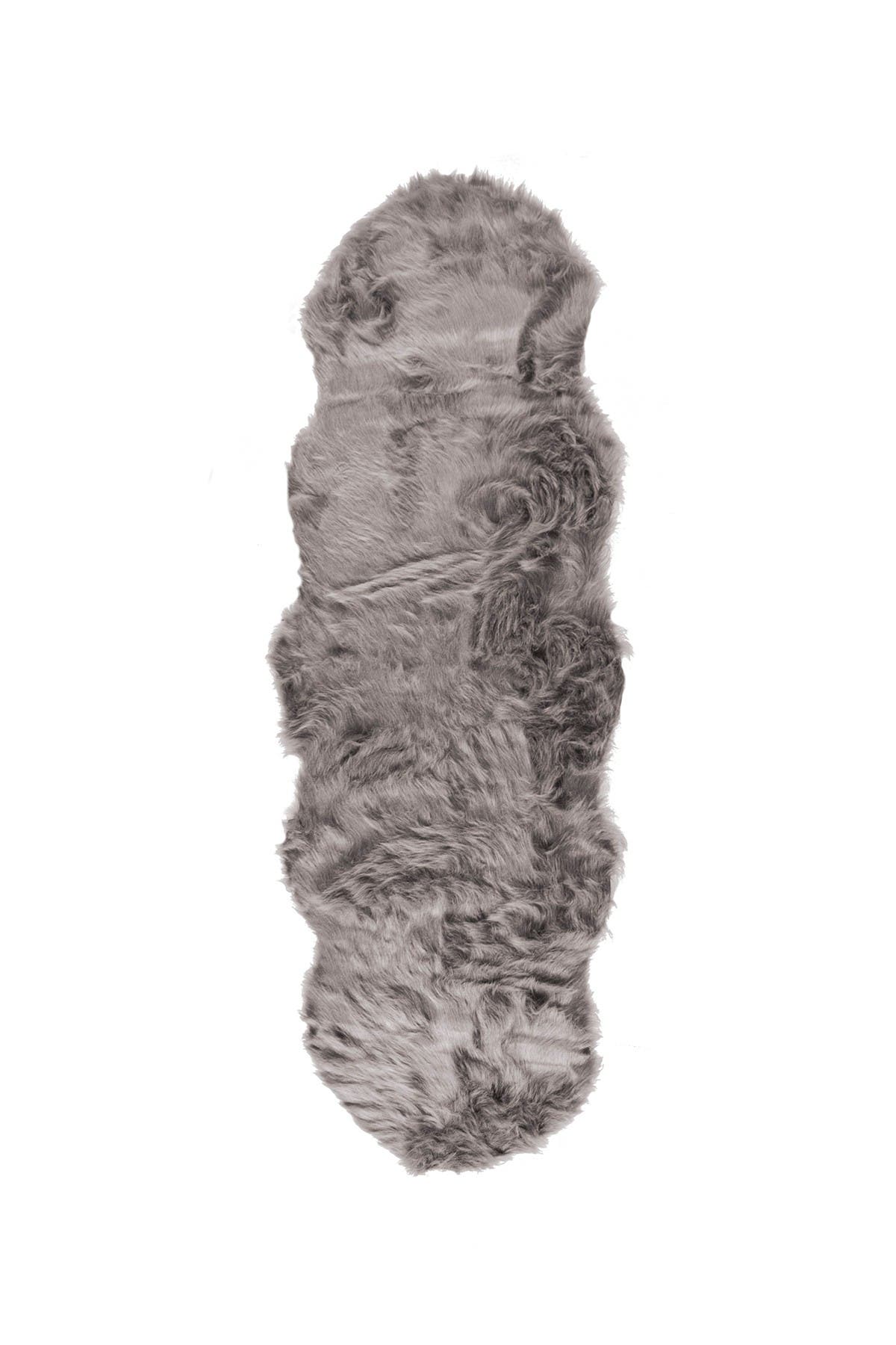 LUXE Gordon Faux Fur Throw - 2ft x 3ft - Grey