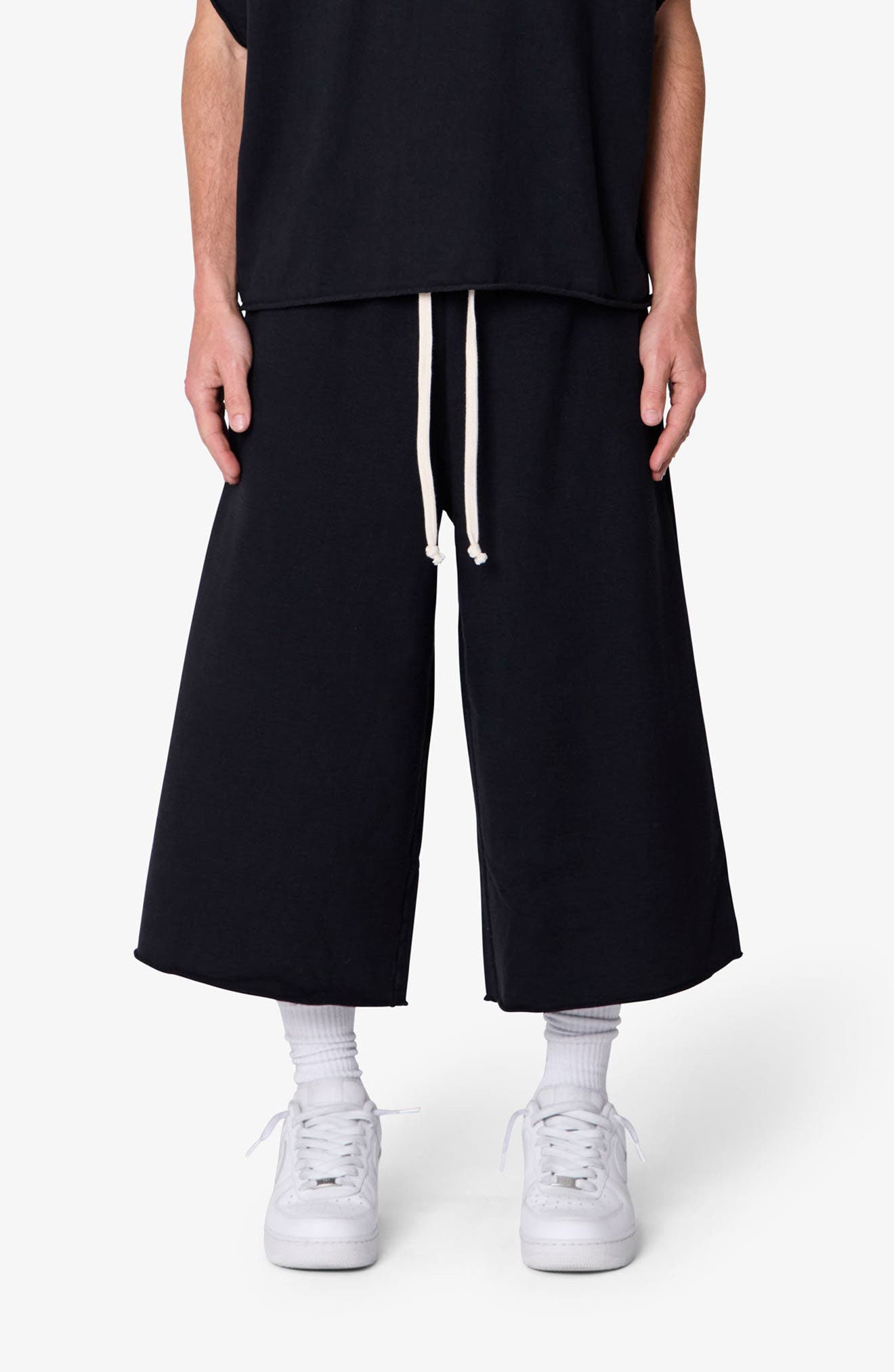 selected VINTAGE BLACK