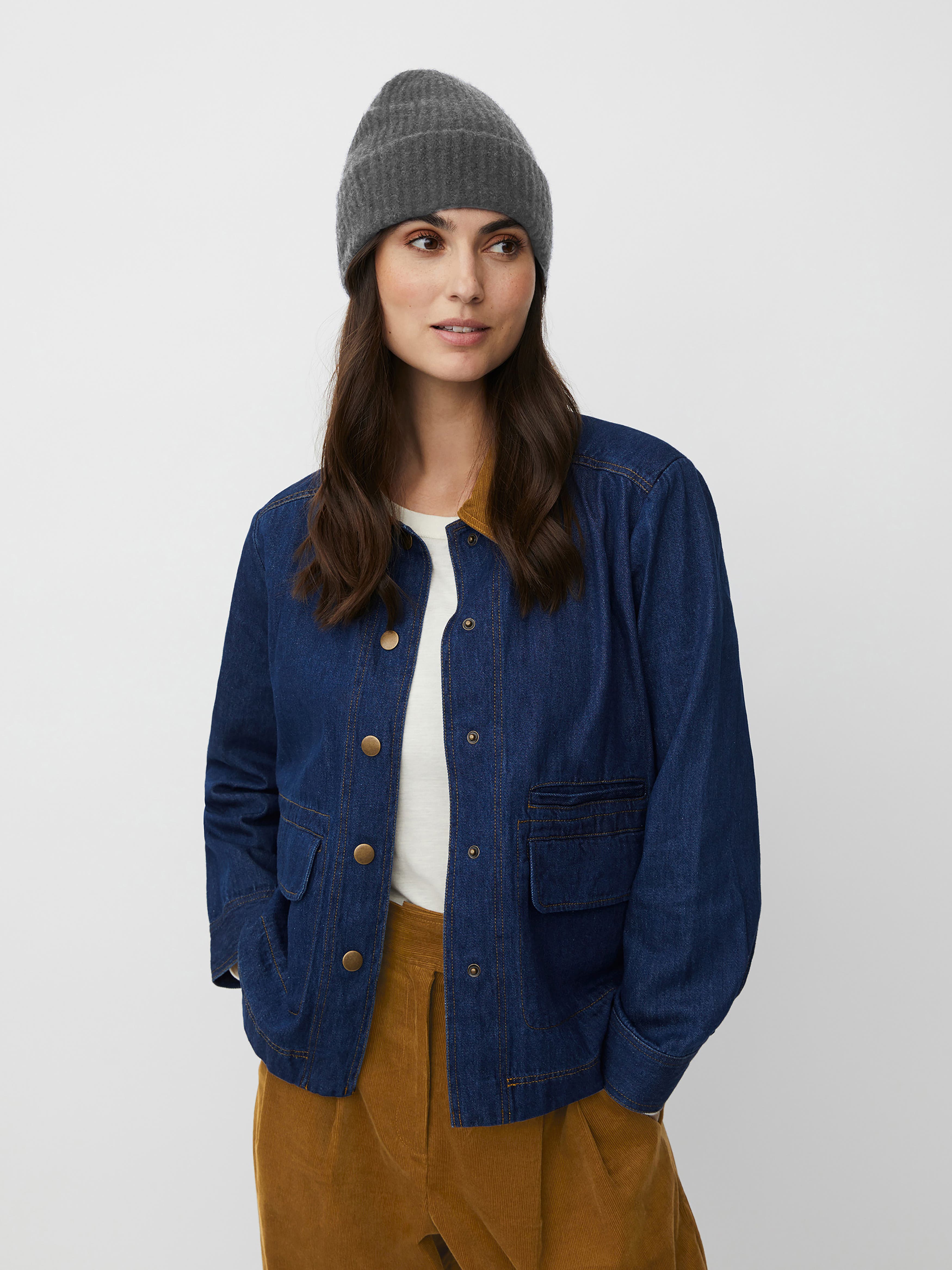 selected D. Grey Mel.