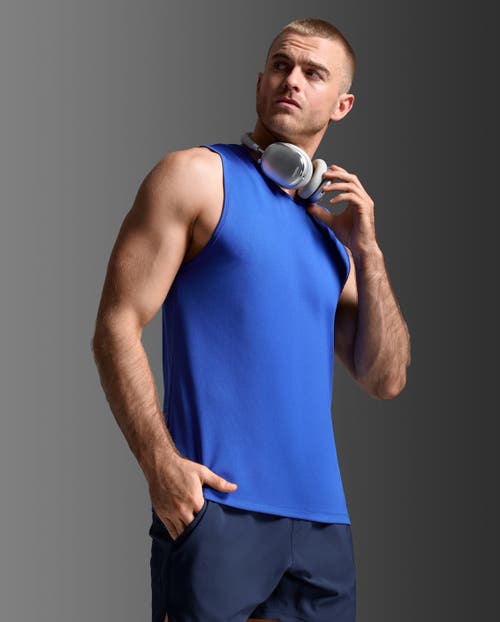 2xu Aero Tank In Blue