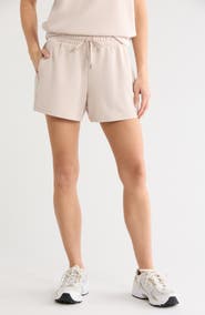YOGALICIOUS Margot Softlite Shorts