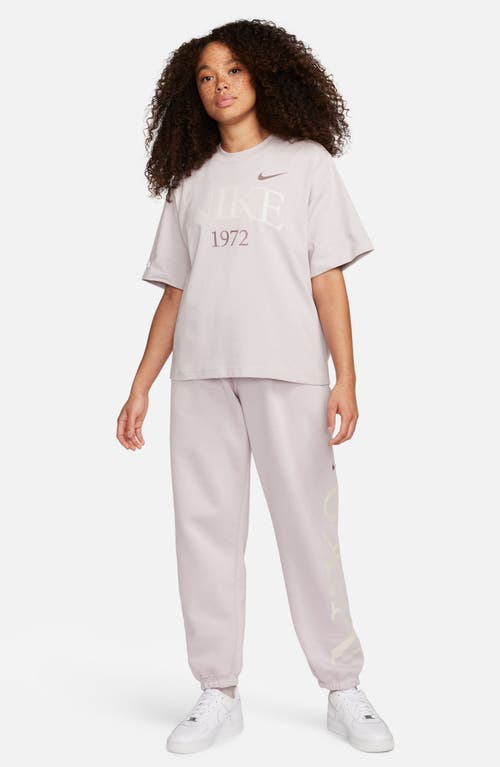 Nike Classics Cotton Boxy Graphic T-shirt