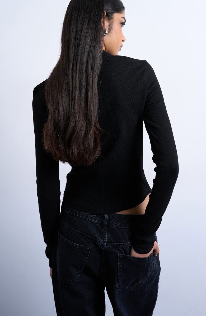 Topshop Long Sleeve Curve Hem Top, Alternate, color, Black