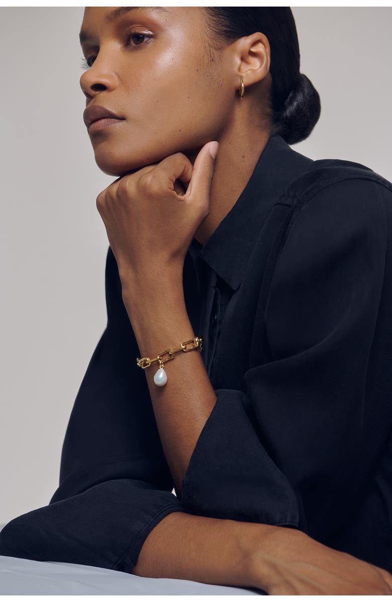 Monica Vinader Alta Capture Pearl Charm Bracelet, Alternate, color, 18K Gold Vermeil / Pearl