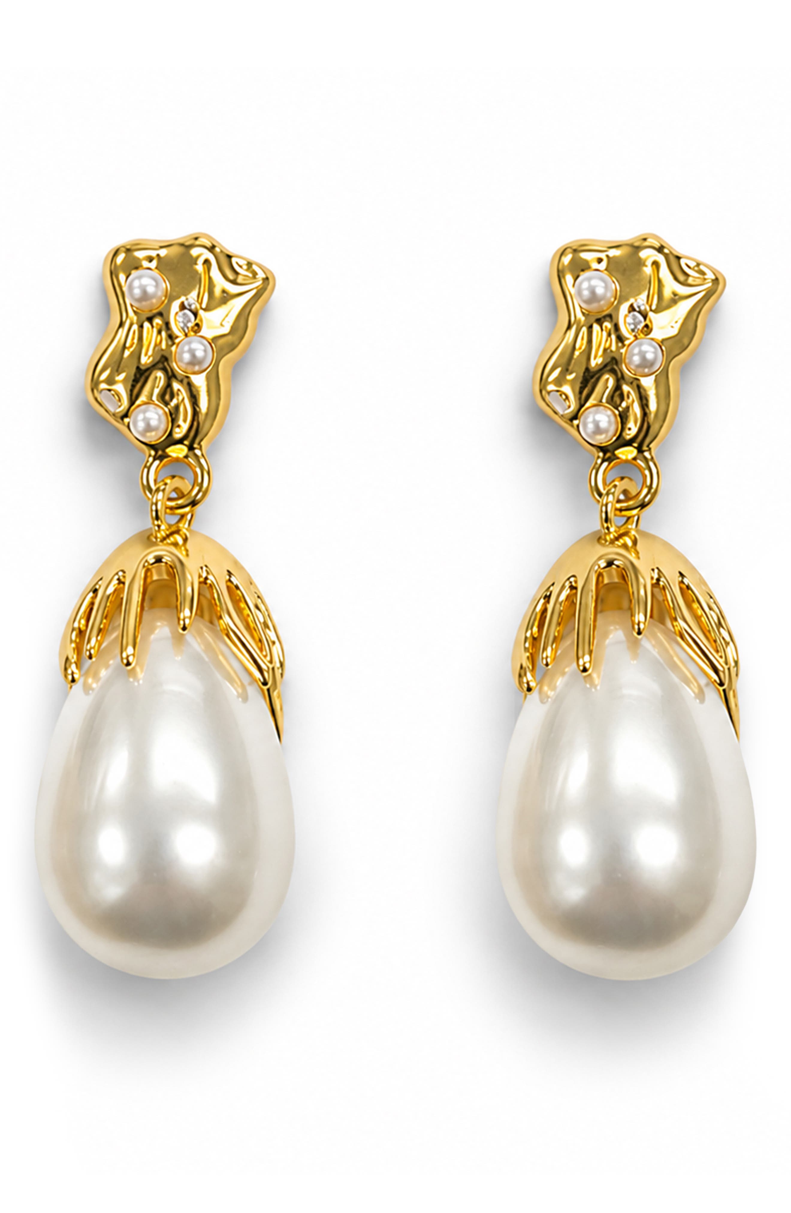 Imitation Pearl Blossom Drop Earrings