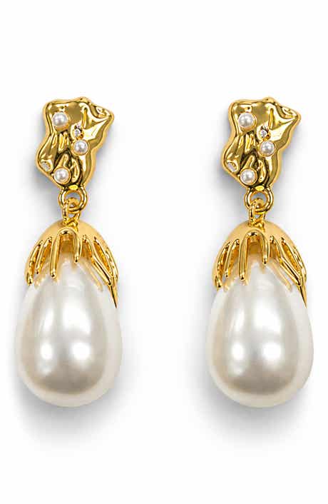 Imitation Pearl Blossom Drop Earrings