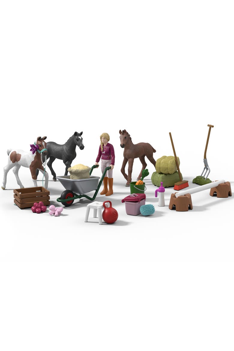 Horse Club, Holiday Foal Magic Advent Calendar 2025, Mini Toy Figurines, Alternate, color, Multicolored