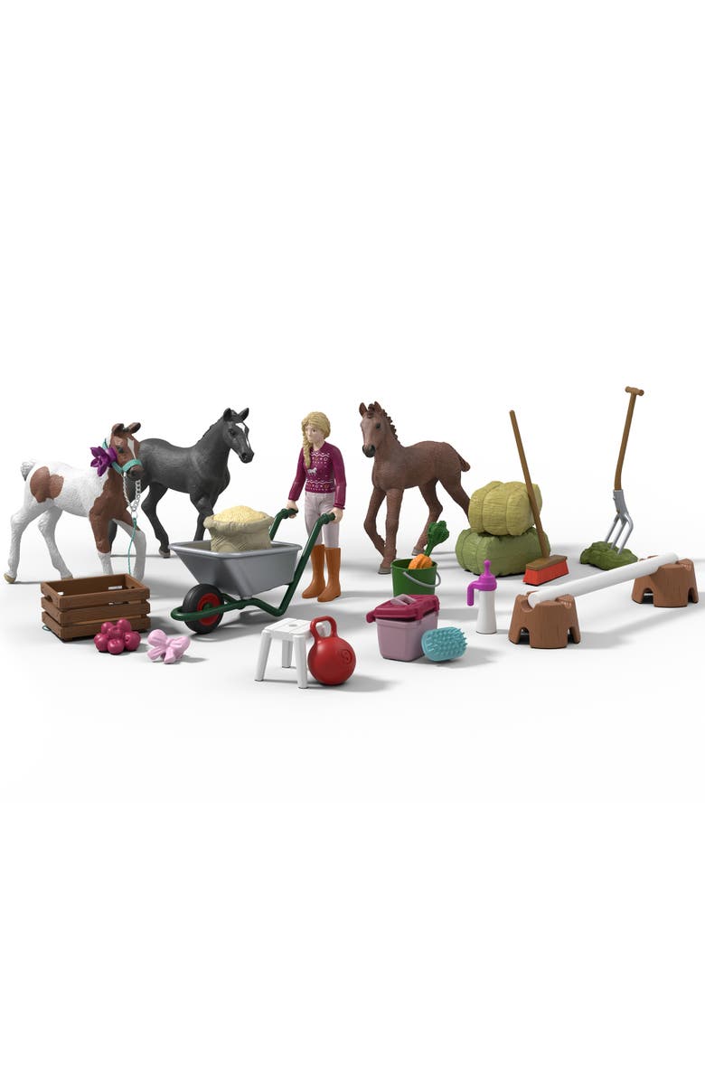 Schleich Horse Club, Holiday Foal Magic Advent Calendar 2025, Mini Toy Figurines, Alternate, color, Multicolored