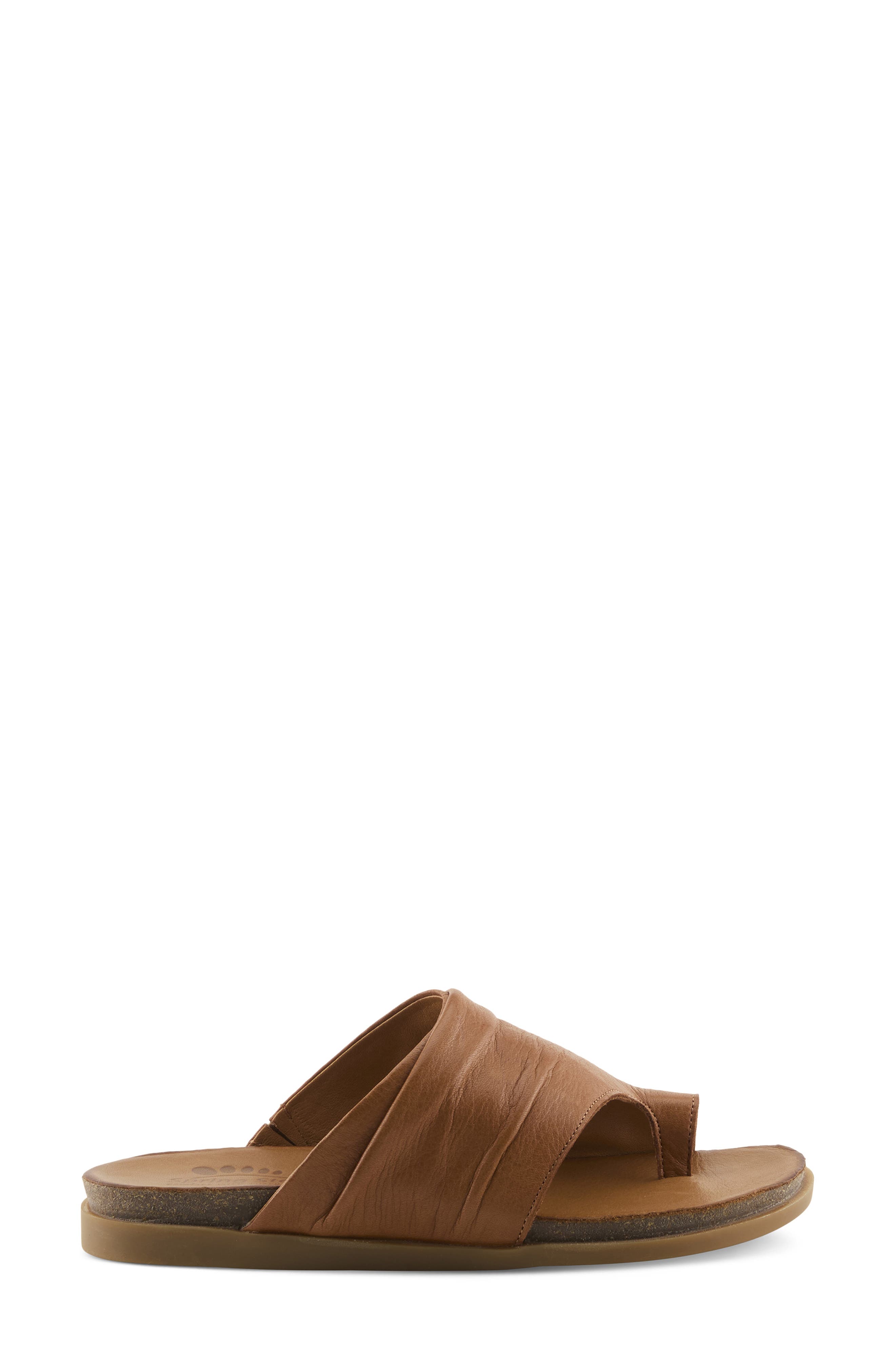 Bates Slide Sandal, Alternate, color, CAMEL