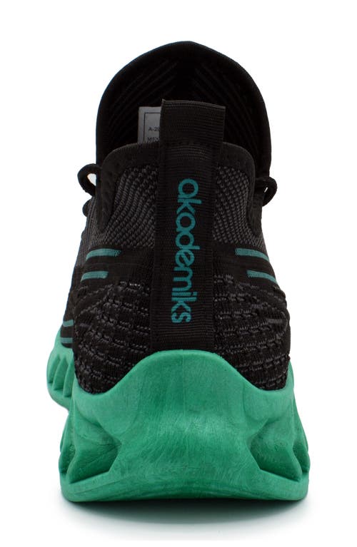 Akademiks Fit Jogger Sneaker In Black-teal